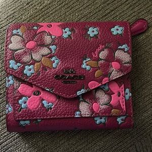 Coach Small Wallet w/ Field Floral Print